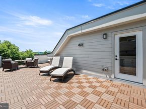 206 Kalos Street, Philadelphia PA 19128