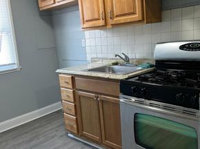 526 S 69TH Street, Upper Darby PA 19082