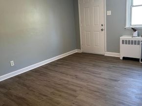 526 S 69TH Street, Upper Darby PA 19082
