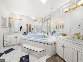 1007 Fawn Drive, Southampton PA 18966