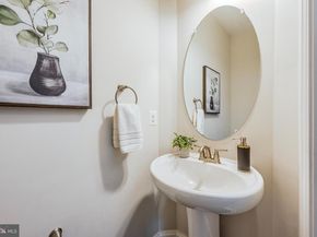 2905 Random Road, Falls Church VA 22042