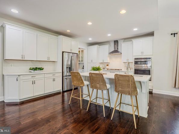 2905 Random Road, Falls Church VA 22042