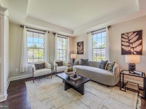 2905 Random Road, Falls Church VA 22042