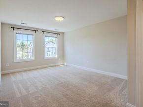 2905 Random Road, Falls Church VA 22042