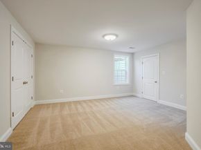 2905 Random Road, Falls Church VA 22042