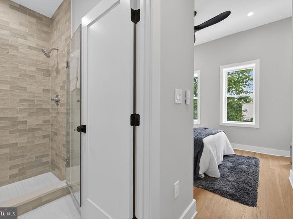 401 16TH Street SE, Washington DC 20003