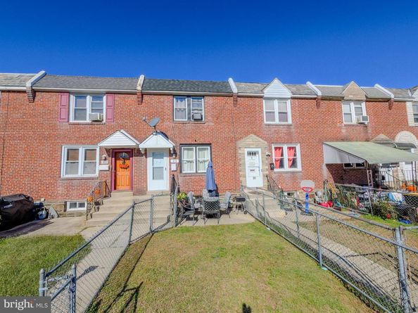 33 Mermont Circle, Darby PA 19023