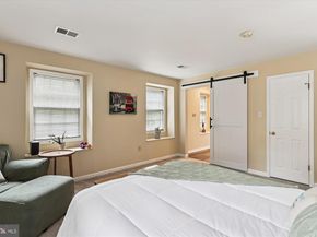 2484 Freetown Drive, Reston VA 20191