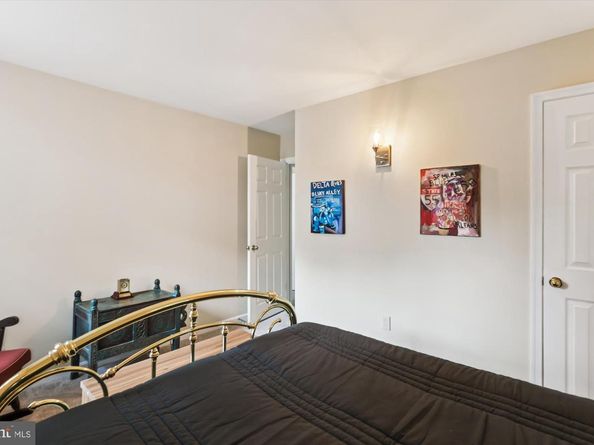 2484 Freetown Drive, Reston VA 20191