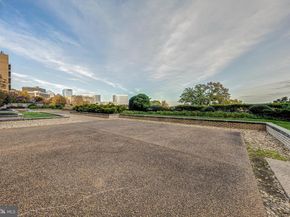 1200 N Nash Street 549, Arlington VA 22209