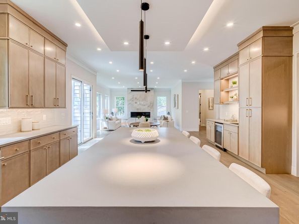 506 Kingsley Road SW, Vienna VA 22180