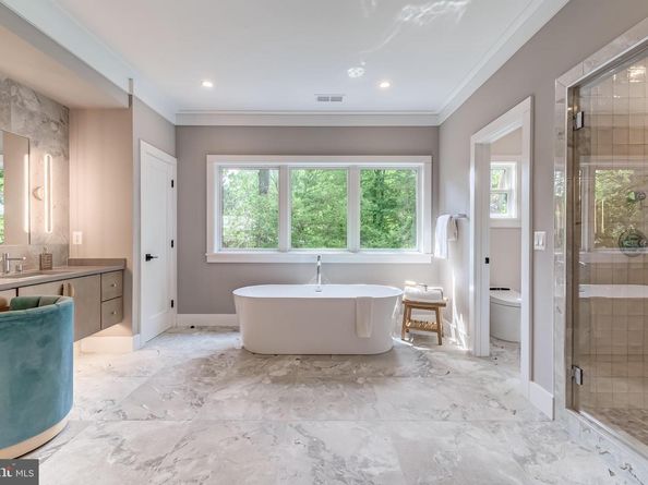 506 Kingsley Road SW, Vienna VA 22180