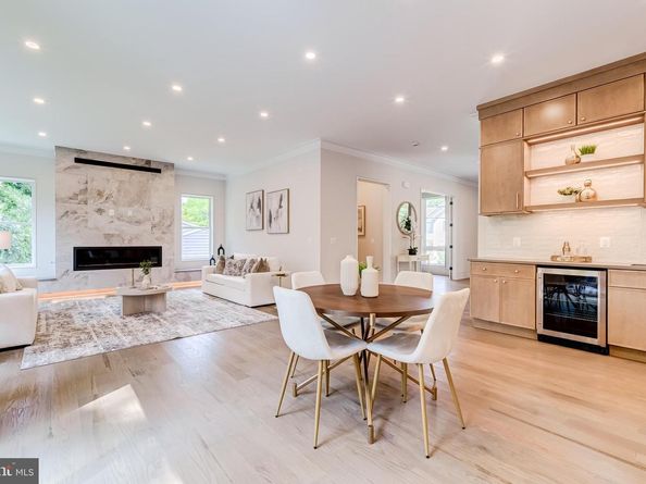 506 Kingsley Road SW, Vienna VA 22180