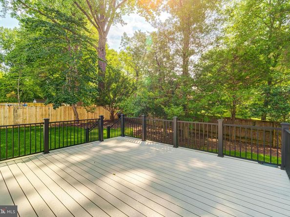 506 Kingsley Road SW, Vienna VA 22180