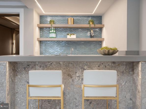 506 Kingsley Road SW, Vienna VA 22180