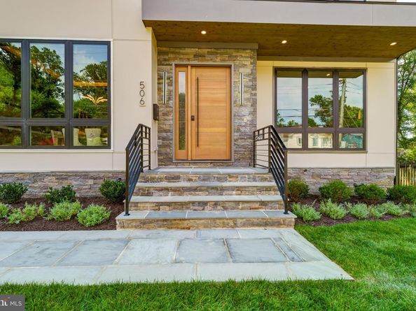 506 Kingsley Road SW, Vienna VA 22180