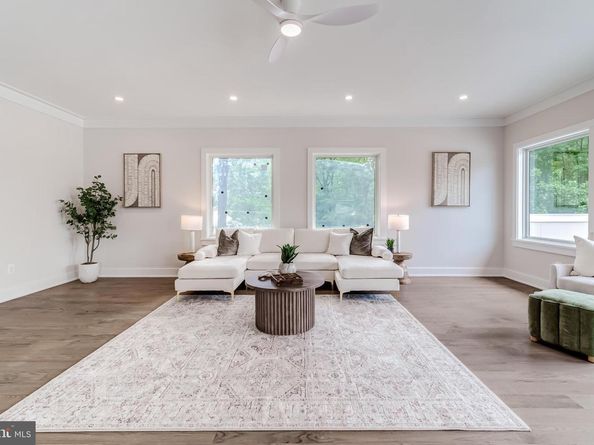 506 Kingsley Road SW, Vienna VA 22180