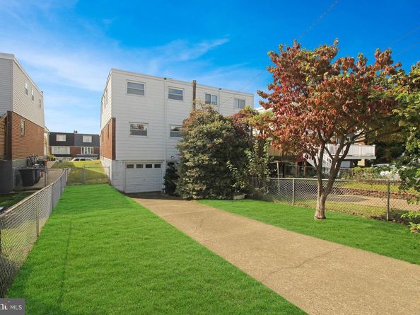 3427 Aubrey Avenue, Philadelphia PA 19114