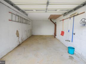 3427 Aubrey Avenue, Philadelphia PA 19114