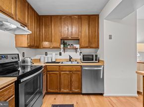 4548 Little River Run Drive, Annandale VA 22003