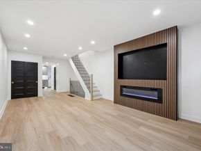 2334 S Warnock Street, Philadelphia PA 19148