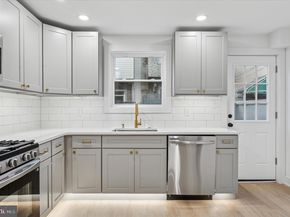 2334 S Warnock Street, Philadelphia PA 19148