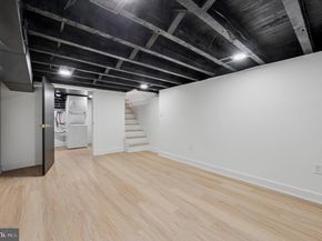 2334 S Warnock Street, Philadelphia PA 19148
