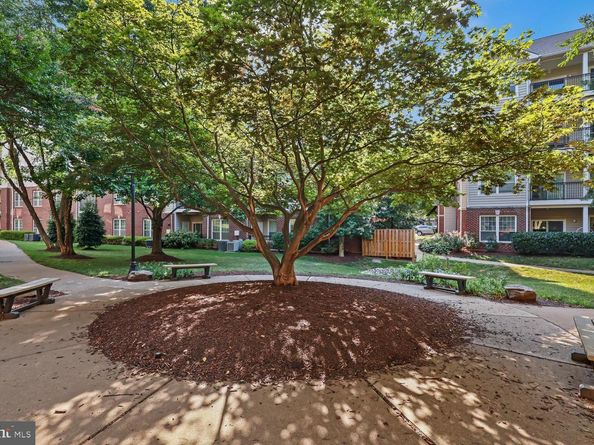 1570 Spring Gate Drive 7213, Mclean VA 22102