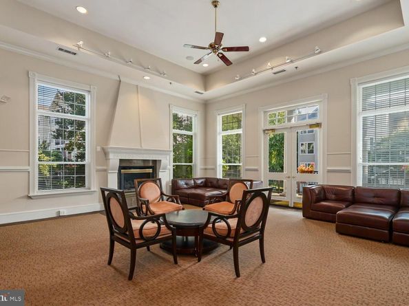 1570 Spring Gate Drive 7213, Mclean VA 22102