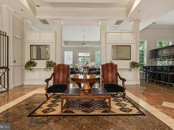 1570 Spring Gate Drive 7213, Mclean VA 22102