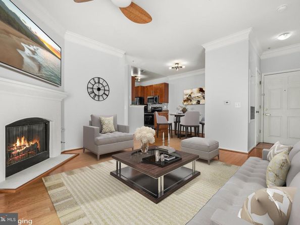 1570 Spring Gate Drive 7213, Mclean VA 22102