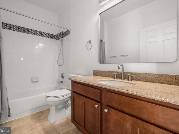 1570 Spring Gate Drive 7213, Mclean VA 22102