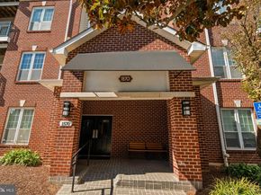 1570 Spring Gate Drive 7213, Mclean VA 22102