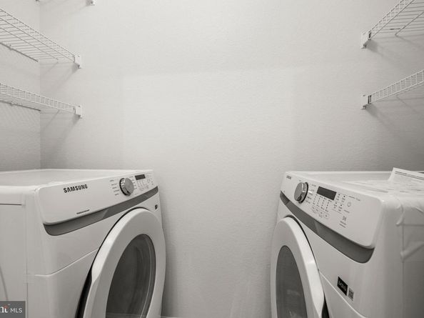 1570 Spring Gate Drive 7213, Mclean VA 22102