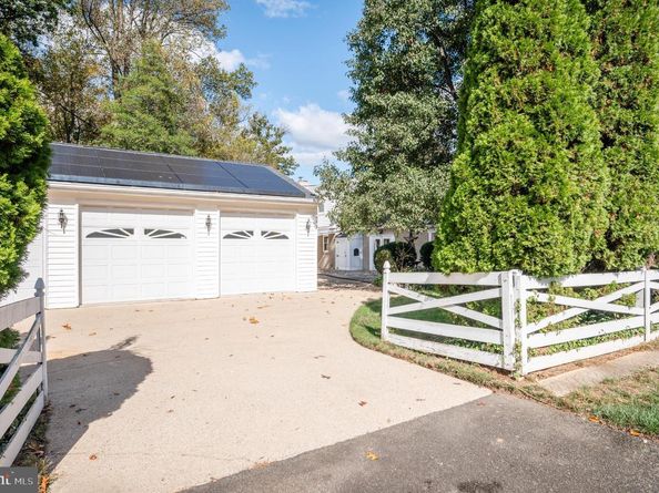 6329 Nicholson Street, Falls Church VA 22044