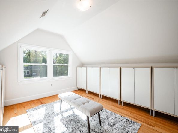 6329 Nicholson Street, Falls Church VA 22044