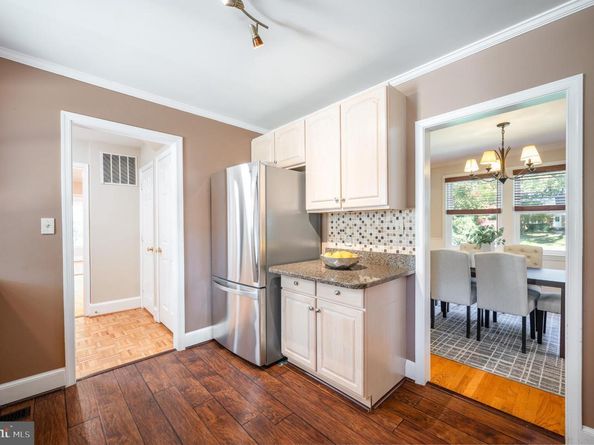 6329 Nicholson Street, Falls Church VA 22044