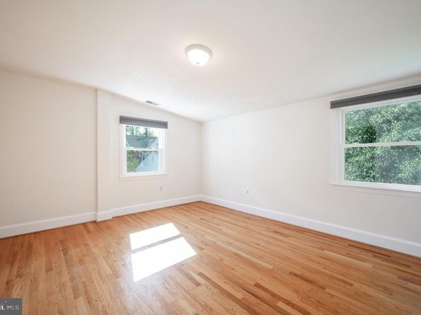 6329 Nicholson Street, Falls Church VA 22044