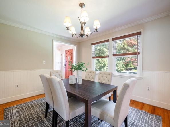 6329 Nicholson Street, Falls Church VA 22044