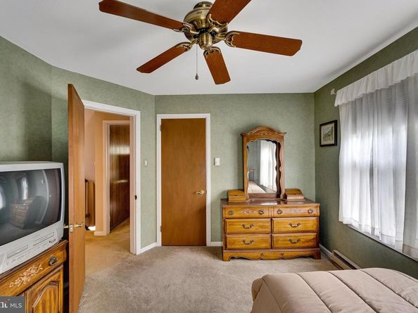 2247 Charles Street, Glenside PA 19038