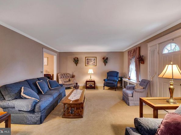 2247 Charles Street, Glenside PA 19038