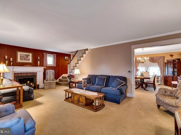 2247 Charles Street, Glenside PA 19038