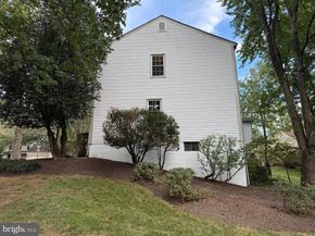 2700 Reign Street, Herndon VA 20171