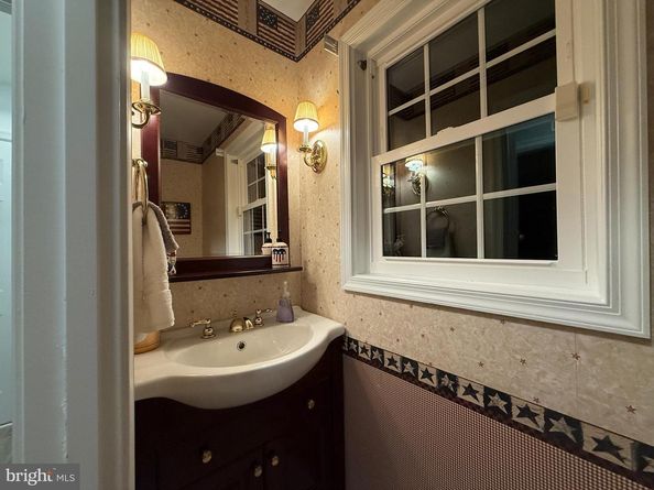 2700 Reign Street, Herndon VA 20171