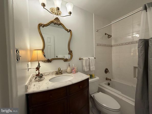 2700 Reign Street, Herndon VA 20171