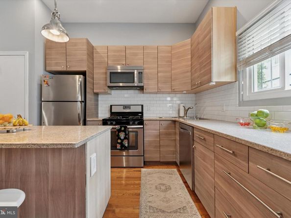 1324 S Hicks Street, Philadelphia PA 19146