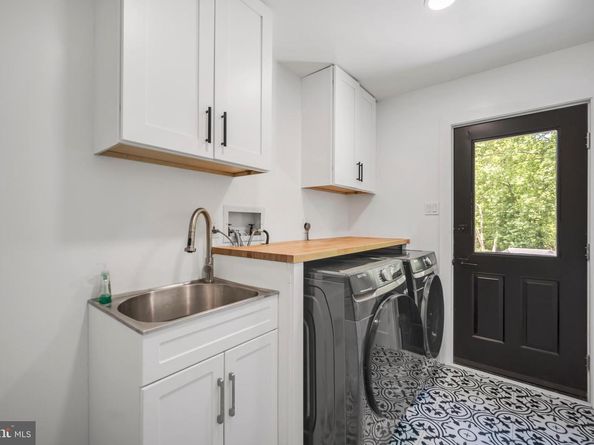 1404 Cinnamon Circle, Fort Washington PA 19034
