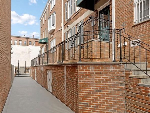 1801 T Street NW 10, Washington DC 20009