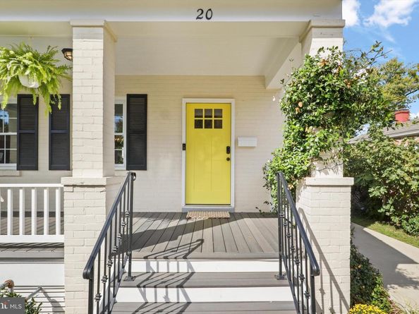 20 Sunset Drive, Alexandria VA 22301