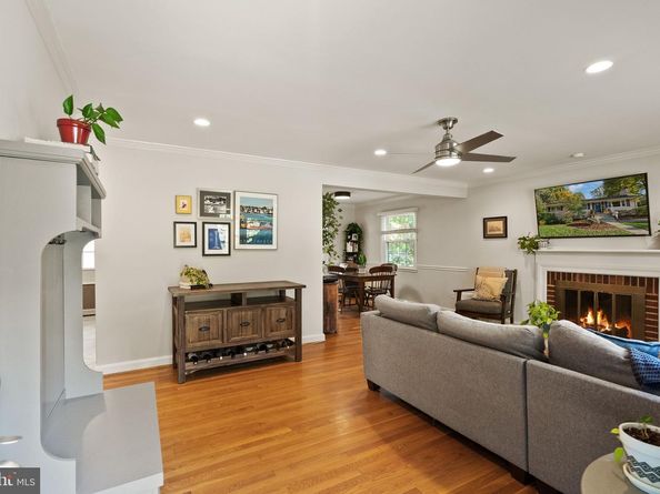 1045 Rynex Drive, Alexandria VA 22312